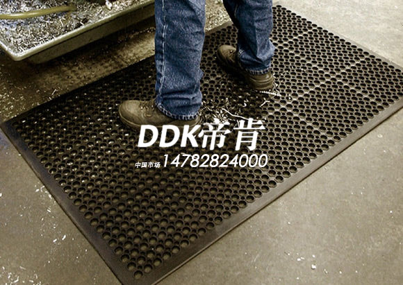 圓孔橡膠墊碎屑收集墊，多空橡膠墊，防滑橡膠墊，90 厘米X150 厘米防滑地墊，橡膠抗疲勞地墊