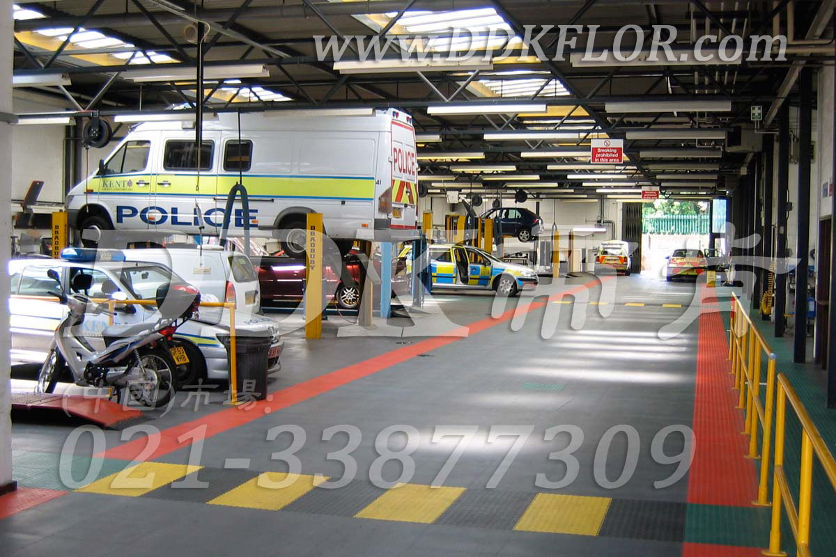 多管齊下保安全，生產(chǎn)車間通道有妙招！車間安全通道設(shè)計(jì)4要素。