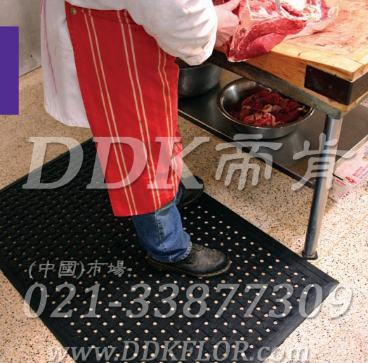 飯店廚房后廚操作間地面鋪什么好_黑色（13）