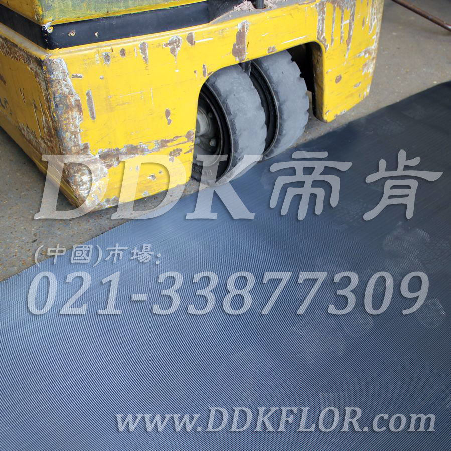 卷材黑色（19）_工廠車間地面防護(hù)耐磨地毯樣板圖片,帝肯(DDK)_S450_9979（工業(yè)車間地面防滑材料）效果圖,叉車地墊,叉車地板,廠房地毯,廠房地膠,過(guò)道地毯,過(guò)道地墊,過(guò)道防滑墊,工廠車間地板革,維修車間地板,車間地墊,車間地毯,車間地膠墊,車間地面膠皮,車間塑料防滑墊,車間用地板膠,車間防滑地墊,車間防滑墊,車間防砸地板,工廠車間地膠,工業(yè)地毯,工業(yè)地膠,工業(yè)塑料地毯,工業(yè)地墊,工業(yè)地板膠,工業(yè)地板革,工業(yè)耐油地墊,工業(yè)走道地墊,工業(yè)防滑地毯,工業(yè)防滑墊,工廠地墊,工廠地毯,工廠地膠,工廠走道地墊,工業(yè)抗疲勞防滑墊,走道地墊,走道地毯,走道墊,塑料防滑地毯,橡膠地毯,耐壓耐磨地毯,走廊地毯,防滑地毯,防污地毯,防滑毯,防水地毯,防噪聲地毯,通道地毯,經(jīng)濟(jì)型抗疲勞地墊,抗疲勞腳墊,抗疲勞地毯,防疲勞地膠,防疲勞地毯,耐磨地膠,工廠用橡膠地墊,工廠防滑地墊,工廠防滑墊,pvc防滑地毯,pvc防滑地膠,PVC地毯,pvc地膠,pvc塑料地毯,pvc塑膠地毯,流水線地墊
