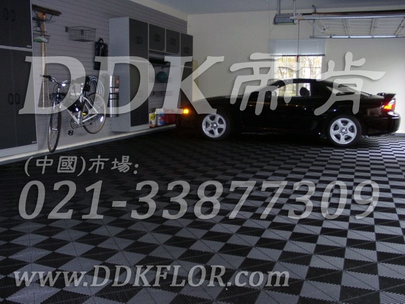 私人車(chē)庫(kù)地面鋪裝地板材料（22）_灰色組合樣板圖片,帝肯(DDK)_8100_C618（私人車(chē)庫(kù)地面材料）效果圖,別墅私家車(chē)庫(kù)裝修,車(chē)庫(kù)pvc地板,車(chē)庫(kù)地坪,車(chē)庫(kù)地墊,車(chē)庫(kù)地板,車(chē)庫(kù)地膠,車(chē)庫(kù)塑料地毯,車(chē)庫(kù)塑膠地板,車(chē)庫(kù)防滑墊