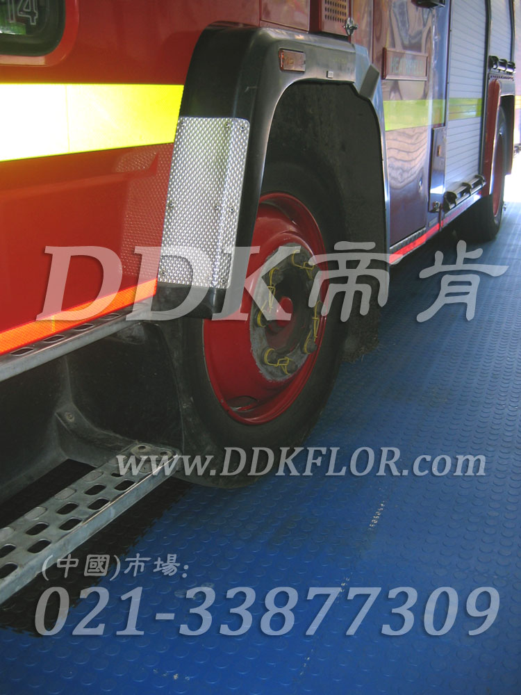 地下室車(chē)庫(kù)地坪地面做法材料（1）_藍(lán)色樣板圖片,帝肯(DDK)_2000_C618（地下車(chē)庫(kù)地面材料）效果圖,車(chē)庫(kù)pvc地板,車(chē)庫(kù)地坪,車(chē)庫(kù)地板,車(chē)庫(kù)地墊,車(chē)庫(kù)地膠,車(chē)庫(kù)塑料地毯,車(chē)庫(kù)塑膠地板,車(chē)庫(kù)防滑墊