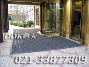 246336三合一門(mén)口毯,三合一門(mén)墊,刮泥門(mén)墊,塑料門(mén)墊,大門(mén)腳墊,塑膠門(mén)墊,