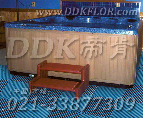 帝肯(DDK)_8100_337（疏水型衛(wèi)生間浴室防滑地磚材料）浴室地墊,浴室地板,浴室地板磚,洗手間防滑墊,衛(wèi)生間地膠,衛(wèi)生間塑料地板,衛(wèi)生間防水地墊,浴室地磚,浴室地膠,浴室墊,浴室防滑疏水磚,浴室防滑墊,桑拿地板