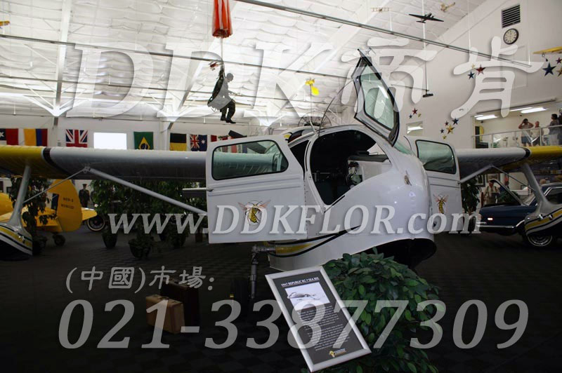 私人飛機(jī)停機(jī)坪做法（11）_私人飛機(jī)庫停機(jī)地面_黑灰色拼接地板