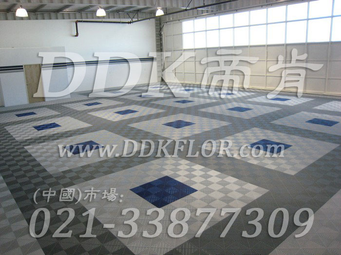 私人飛機(jī)停機(jī)坪做法（15）_私人飛機(jī)庫停機(jī)地面_淺灰加深灰色加藍(lán)色地板