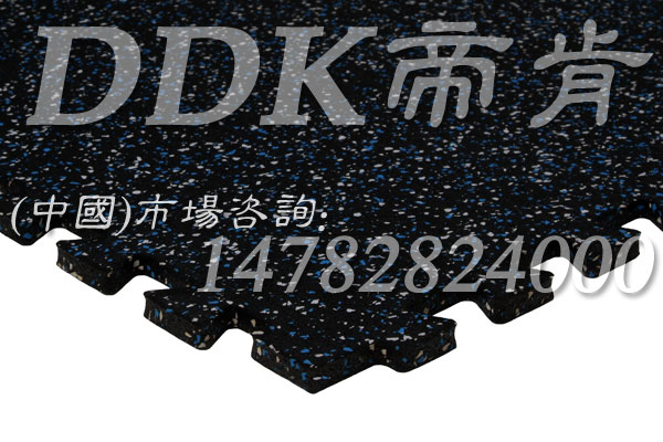 【齒扣式健身房自由力量區(qū)橡膠地墊】藍(lán)白碎點(diǎn)齒扣式健身房橡膠墊樣板圖片,帝肯(DDK)_S3020_P500（Niki|耐柯）效果圖，健身房地墊