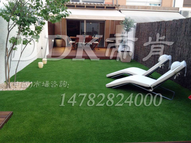 【花園鋪裝塑料材料】花園鋪仿真塑料草坪樣板圖片,帝肯(DDK)_6200（Green|歌林）效果圖，入戶花園地面,室外花園地磚,花園戶外地板,仿真草坪