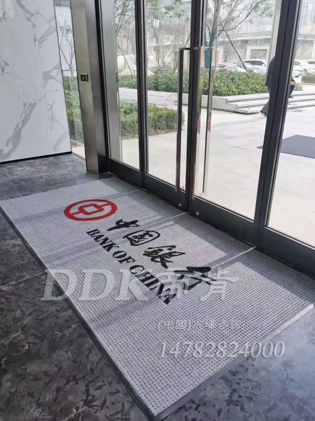 廣告圖文地毯 定做鑲嵌logo地墊 打圖案標識墊 小方格辦公樓進門地毯，logo門墊,廣告門墊,廣告腳墊