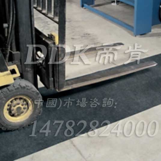 防塵吸灰通道地毯 車輪吸塵防臟 經濟型防污染地面保護墊，叉車地墊,叉車地板,叉車地膠墊,刮泥除塵地墊,入口防塵地墊,吸水吸塵地墊,吸塵地毯,三合一除塵墊,防塵地墊,防塵墊,門口除塵地墊,門口防塵地毯,門口防塵地墊,門口防塵墊,防塵防污地墊,防塵防滑地墊,門口地面除塵刷,防滑除塵地墊,除塵地毯,除塵墊,除塵腳墊,吸水地墊,吸水地毯,吸濕墊,工業(yè)吸油地墊